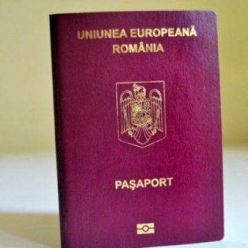 SOCOTELI: Mai multe pașapoarte eliberate