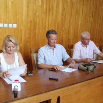 PROTESTE: Grevă a sindicaliștilor din sport și tineret PROTESTE: Grevă a sindicaliștilor din sport și tineret