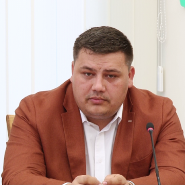 SĂ VEDEM CUM O FI: Despre proiectul noii legi a pensiilor, cu un secretar de stat în Ministerul Muncii