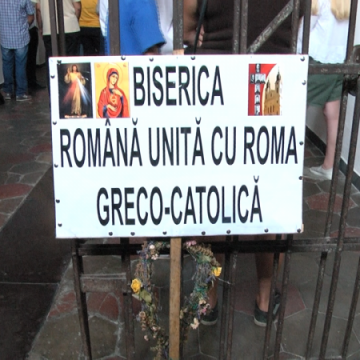 SPECIAL: Tineri în pelerinaj la Sighetu Marmației, spre a-i cinsti pe martiri SPECIAL: Tineri în pelerinaj la Sighetu Marmației, spre a-i cinsti pe martiri