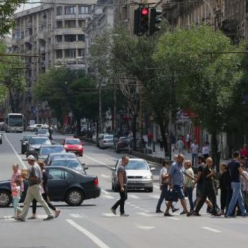 INS: Populaţia României a scăzut cu peste 120.000 de persoane în 2017