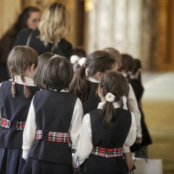 MINISTERUL EDUCAȚIEI: Structura anului ŞCOLAR 2018-2019. Când începe ŞCOALA, când sunt VACANŢELE MINISTERUL EDUCAȚIEI: Structura anului ŞCOLAR 2018-2019. Când începe ŞCOALA, când sunt VACANŢELE