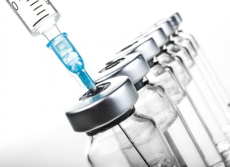 MINISTERUL SĂNĂTĂȚII: Dozele de vaccin antigripal, disponibile în curând în cabinetele medicilor. Pintea: Am luat măsuri să nu avem întârzieri