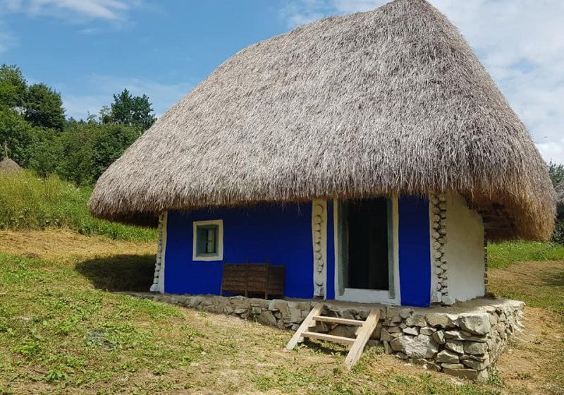 REPORTAJUL ZILEI: Casa Hovrila – Țara Chioarului își așteaptă vizitatorii, în "satul de pe deal" REPORTAJUL ZILEI: Casa Hovrila – Țara Chioarului își așteaptă vizitatorii, în "satul de pe deal"