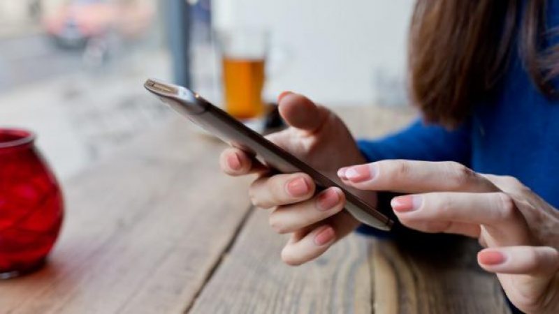 SPECIALIȘTI: Cum recuperezi contacte din contul Google dacă le-ai șters de pe Android SPECIALIȘTI: Cum recuperezi contacte din contul Google dacă le-ai șters de pe Android