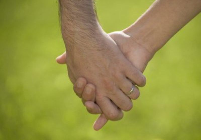 RESPINŞI: Un cuplu de musulmani nu a primit cetățenia elvețiană pentru că n-au vrut să dea mâna cu persoane de sex opus RESPINŞI: Un cuplu de musulmani nu a primit cetățenia elvețiană pentru că n-au vrut să dea mâna cu persoane de sex opus
