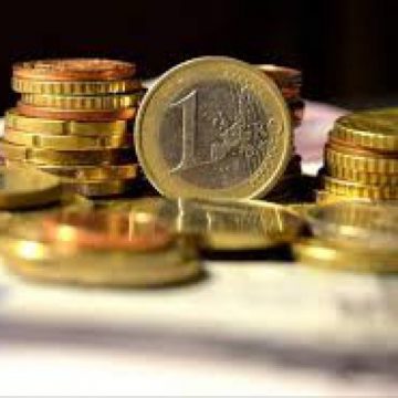 LEUL LA ÎNCEPUT DE SĂPTĂMÂNĂ: BNR a cotat un euro la 4.6416de lei/unitate, mai mult cu 0,08% fata de ultima zi a saptamanii trecute