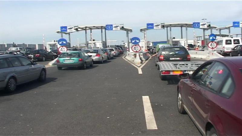 VIN ROMÂNII ACASĂ: Vămile din România, tranzitate de peste 220.000 de persoane în ultimele 24 de ore VIN ROMÂNII ACASĂ: Vămile din România, tranzitate de peste 220.000 de persoane în ultimele 24 de ore