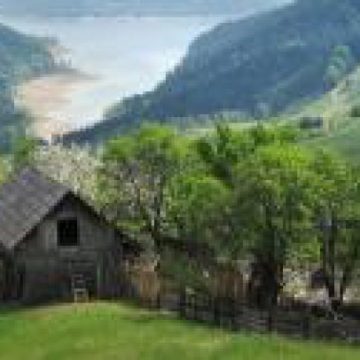 ANUNȚ: OUG pentru a reduce TVA de la 9% la 5% în turism. ANUNȚ: OUG pentru a reduce TVA de la 9% la 5% în turism.