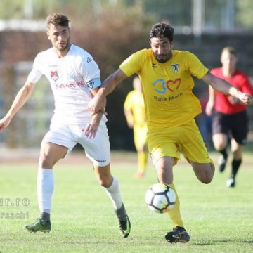 FOTBAL: Meci în deplasare, la Tăşnad FOTBAL: Meci în deplasare, la Tăşnad