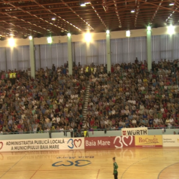 BANI DE LA MINISTERUL TINERETULUI ŞI SPORTULUI: 500.000 de lei pentru realizarea sistemului de iluminat la Sala Sporturilor