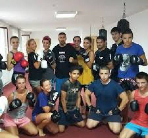 ACS KICKBOX: Sportivii băimăreni vor lupta la o gală caritabilă, pentru ajutarea unor copii bolnavi