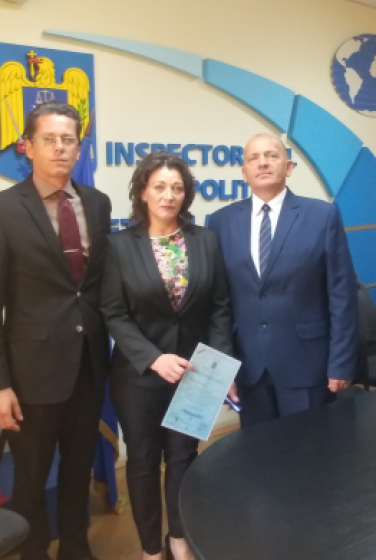 EMOȚIONANT: Soția fostului șef de post din Vișeu de Jos, ucis cu lovituri de cuțit, va urma meseria soțului său