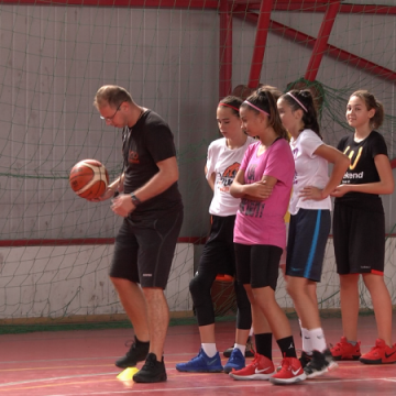 BASCHET: Sighetul găzduiește Tabăra Giganților BASCHET: Sighetul găzduiește Tabăra Giganților