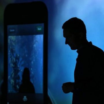 NOUTĂȚI: Facebook își construieşte o „sală de război” NOUTĂȚI: Facebook își construieşte o „sală de război”