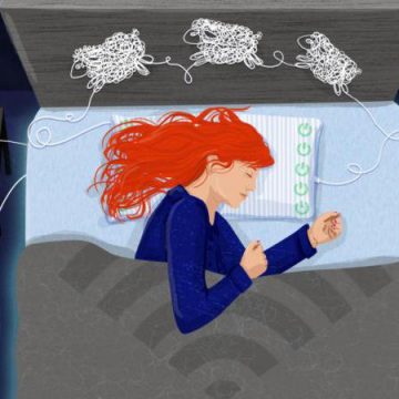 NOUTĂȚI: Industria „somnului perfect”, în plină ascensiune. Telefonul care promite să pună capăt somnolenței cronice