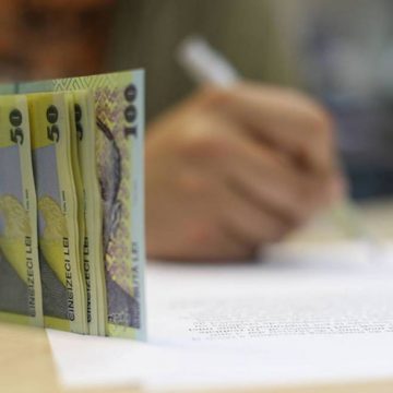 VEȘTI BUNE: Persoanele cu grad de handicap vor beneficia de un spor la salariul de bază VEȘTI BUNE: Persoanele cu grad de handicap vor beneficia de un spor la salariul de bază