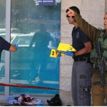 CISIORDANIA: Israelian, înjughiat mortal de un palestinian în apropierea unui centru comercial