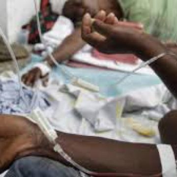 ALGERIA: Epidemia de holeră se apropie de sfârşit ALGERIA: Epidemia de holeră se apropie de sfârşit