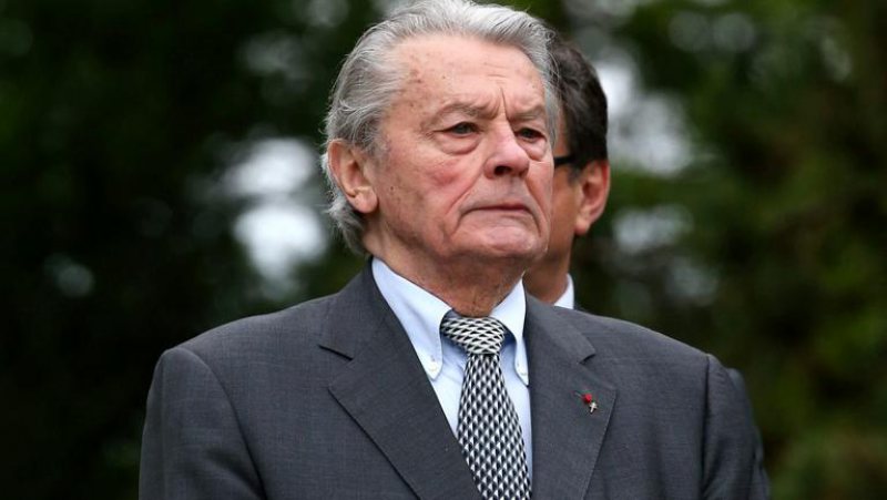 D’ALE CELEBRITĂȚILOR: Alain Delon zice că dacă n-ar fi fost actor putea ajunge ”pește” D’ALE CELEBRITĂȚILOR: Alain Delon zice că dacă n-ar fi fost actor putea ajunge ”pește”