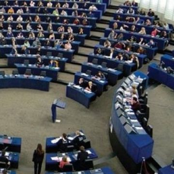 ORA DE IARNĂ: Comisia Europeană ne anunță ce se întâmplă cu ea