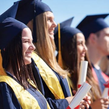 CLASAMENT: Ce facultăţi au fost în topul preferinţelor pentru absolvenţii de liceu CLASAMENT: Ce facultăţi au fost în topul preferinţelor pentru absolvenţii de liceu