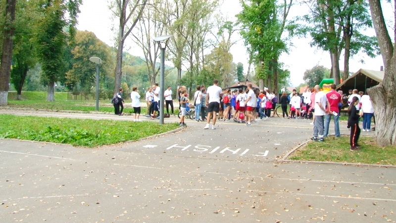 DEMERS PENTRU MIȘCARE: Ziua mondială a inimii, marcată prin Promenada inimilor DEMERS PENTRU MIȘCARE: Ziua mondială a inimii, marcată prin Promenada inimilor