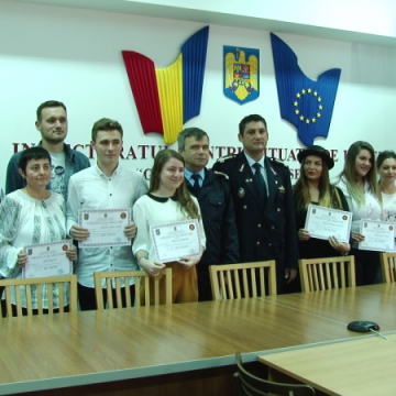 SPECIAL: Voluntarii înscriși în programul ”Salvator din pasiune” și-au primit certificatele de absolvire SPECIAL: Voluntarii înscriși în programul ”Salvator din pasiune” și-au primit certificatele de absolvire
