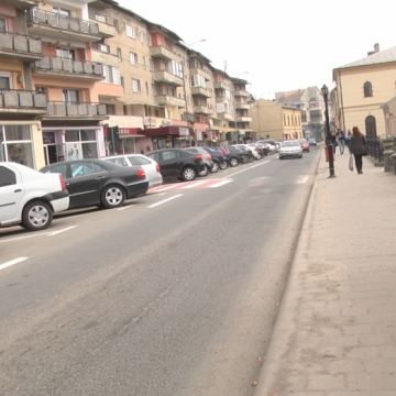 REPORTAJUL ZILEI: Asfaltări amânate pentru la anul REPORTAJUL ZILEI: Asfaltări amânate pentru la anul