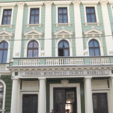 ACHIZIȚII: Trebuie server nou la primărie, altfel s-ar putea bloca activitatea