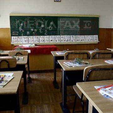 MITA ÎN SCOLI: România, pe primul loc în UE privind corupţia, iar efectele se văd la teste