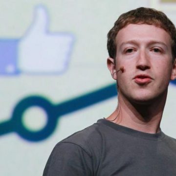 NEMULȚUMIRI: Mai mulţi acţionari ai Facebook susţin înlăturarea lui Mark Zuckerberg din funcţie NEMULȚUMIRI: Mai mulţi acţionari ai Facebook susţin înlăturarea lui Mark Zuckerberg din funcţie