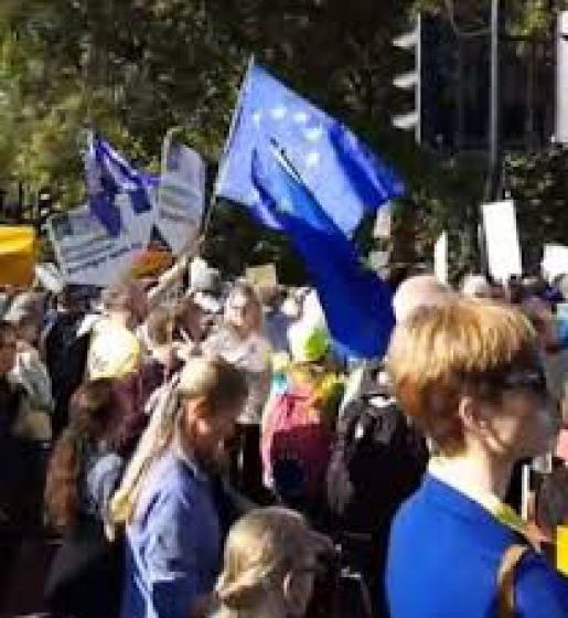 VIDEO MITING: Peste 500.000 de britanici anti-Brexit au manifestat la Londra pentru a cere un nou referendum VIDEO MITING: Peste 500.000 de britanici anti-Brexit au manifestat la Londra pentru a cere un nou referendum