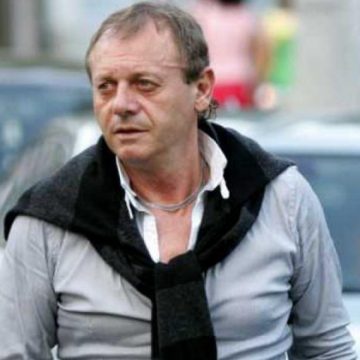 DOLIU ÎN FOTBAL: Moartea lui Ilie Balaci s-a produs după un accident vascular cerebral. Familia a cerut autopsie/ Cum recunoşti simptomele DOLIU ÎN FOTBAL: Moartea lui Ilie Balaci s-a produs după un accident vascular cerebral. Familia a cerut autopsie/ Cum recunoşti simptomele