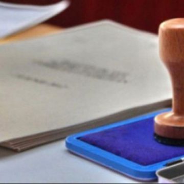 INCIDENTE LA REFERENDUM: Un sighetean, elev la Școala de Poliție din Câmpina, a votat de două ori, apoi  i-a anunțat pe membrii unei secții de votare