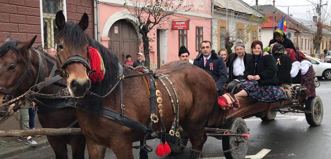 „Convoiul Unirii” pornit din Sighet a ajuns în judeţul Cluj