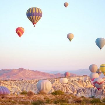 ZBOR DIN CLUJ: Circuit cultural în Cappadocia și plajă în Antalya ZBOR DIN CLUJ: Circuit cultural în Cappadocia și plajă în Antalya