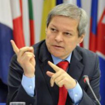 SEMNAL DE ALARMĂ: Dacian Cioloş critică dur PNL