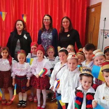 SPECIAL: Ziua națională, sărbătorită și de țâncii de la Grădinița nr. 7 din Sighet