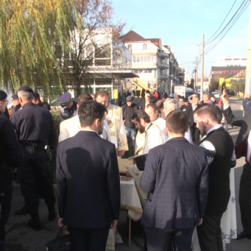 REPORTAJUL ZILEI: De ce s-a ajuns la zâzanie la biserica „Sfântul Iosif Mărturisitorul”