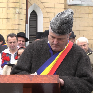 UN DOCUMENT APARTE: Credențional semnat de primari în semn de recunoștință față de înaintașii care au înfăptuit Marea Unire