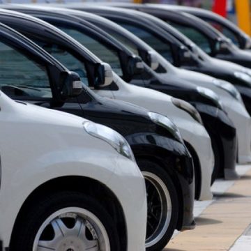 PROIECT: Achiziţionarea de automobile electrice ar putea fi permisă prin programul Prima Maşină pentru cei care deţin deja autovehicule