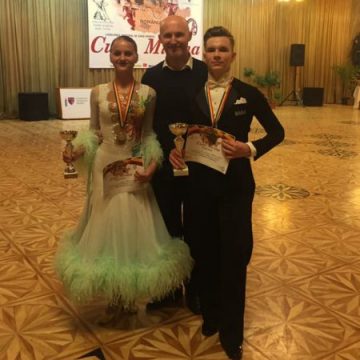 REGHIN: O medalie de aur, una de argint și două calificări în finalele Concursului Național ”Cupa Mirona”, pentru sportivii de la Prodance 2000