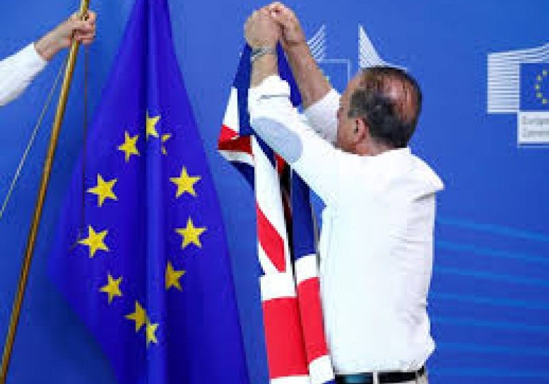 UE & REGATUL UNIT: Theresa May, primită de Juncker, în ajunul summitului extraordinar privind Brexit-ul