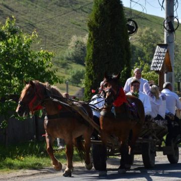 SPECIAL: Vor reconstitui Drumul Unirii
