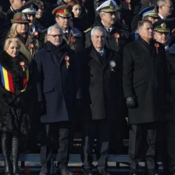 1 Decembrie 2018, Ziua Națională. Parada pentru Centenarul Marii Uniri a început la Arcul de Triumf