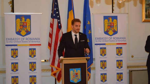 Refuzat de preşedintele Iohannis la Ministerul Dezvoltării, Ilan Laufer a fost numit consilier onorific în Guvernul Dăncilă