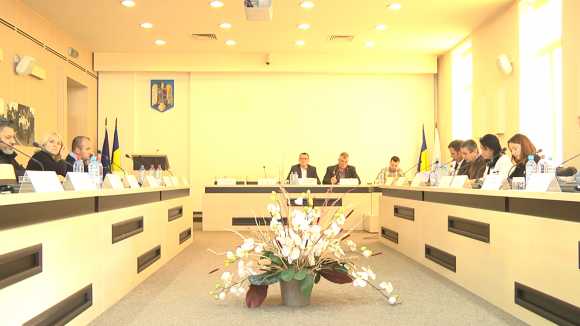 VIDEO | S-a aprobat înființarea Serviciului de iluminat public VIDEO | S-a aprobat înființarea Serviciului de iluminat public