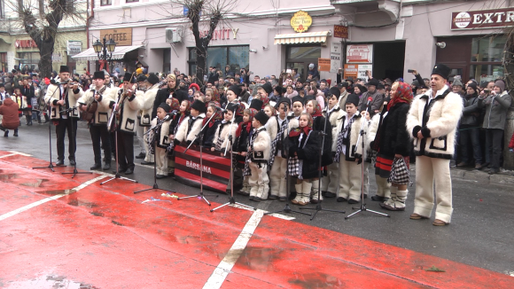 Video|Datini, spectacole și lume multă la Festivalul Marmația