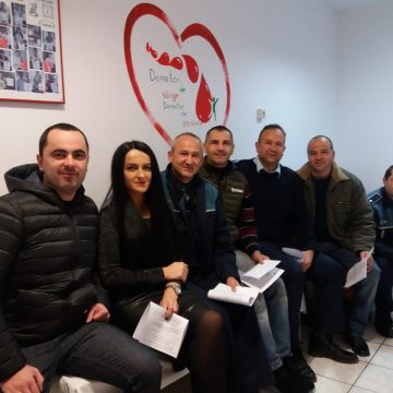 Poliţiştii Serviciului Rutier Maramureş au donat sânge